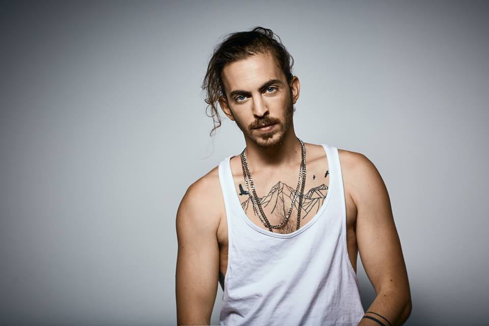 Dennis Lloyd and His Journey to Pursue His Career as Musician